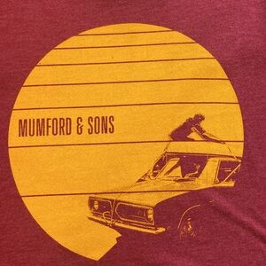 Official MUMFORD & SONS band tee